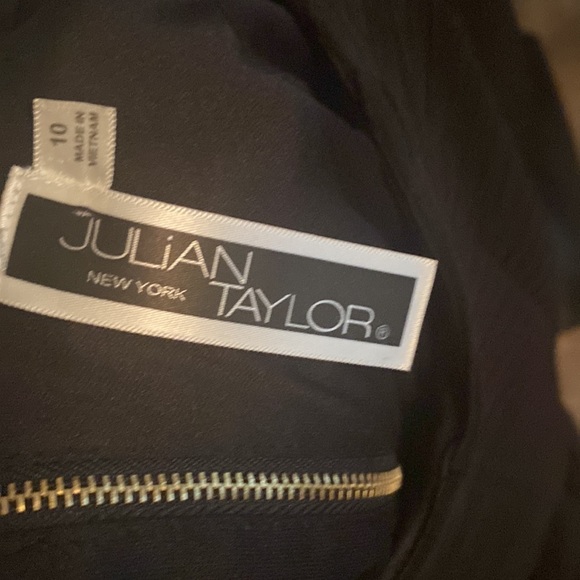 Solid black dress , like new, size 10 - Picture 3 of 3